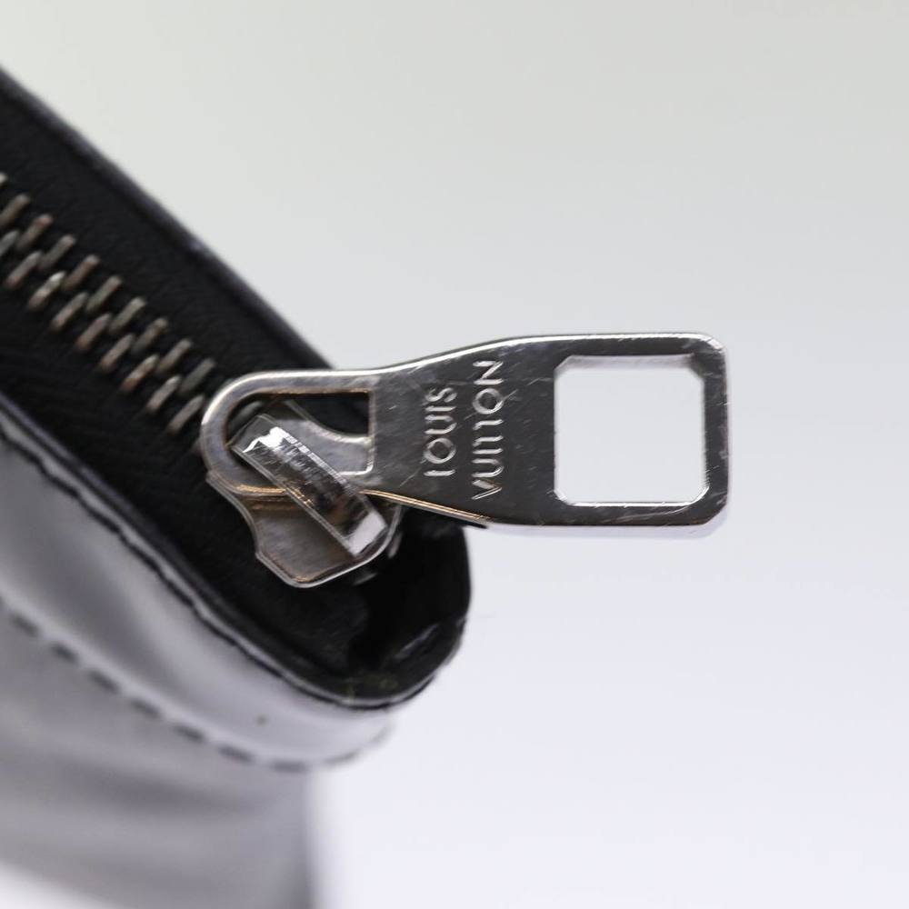LOUIS VUITTON Discovery Clutch Bag - Picture 9 of 16